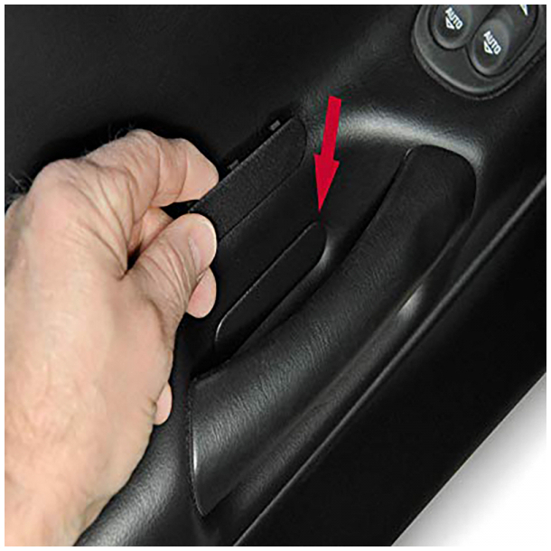 Door Panel Access Plug 1997-2004 Corvette (ECK 129552)