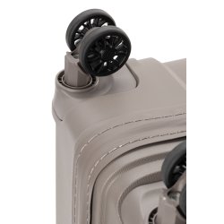 Phantom SL 66 cm trolley_StudioCLAY mellem kuffert