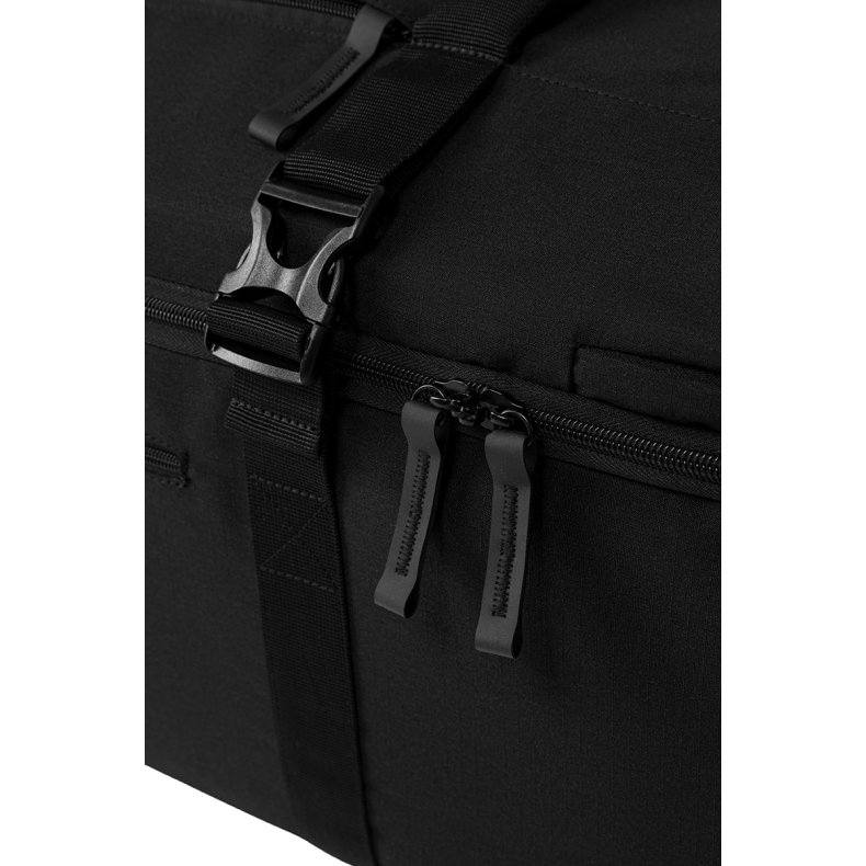 Explorer NXT CabinTRUNK_black duffelbag